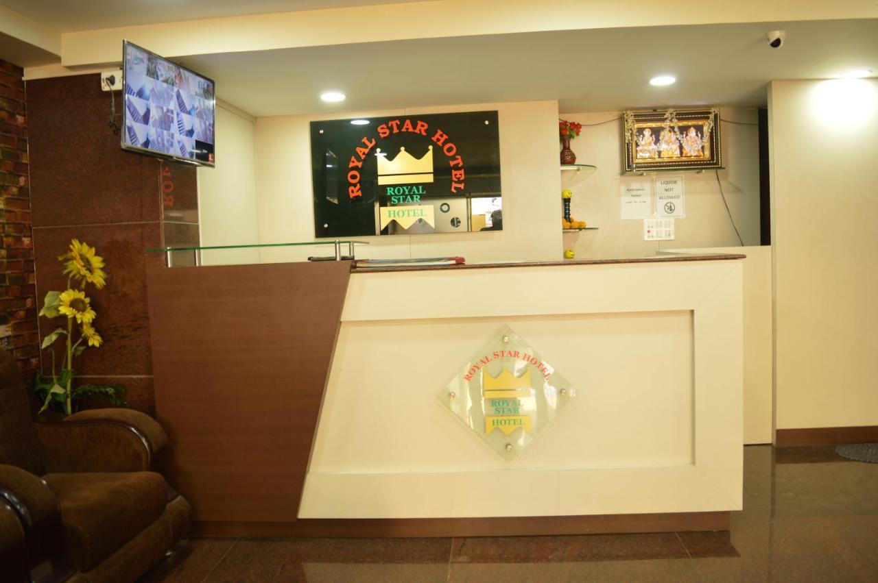 Royal Star Hotels Bangalore Esterno foto