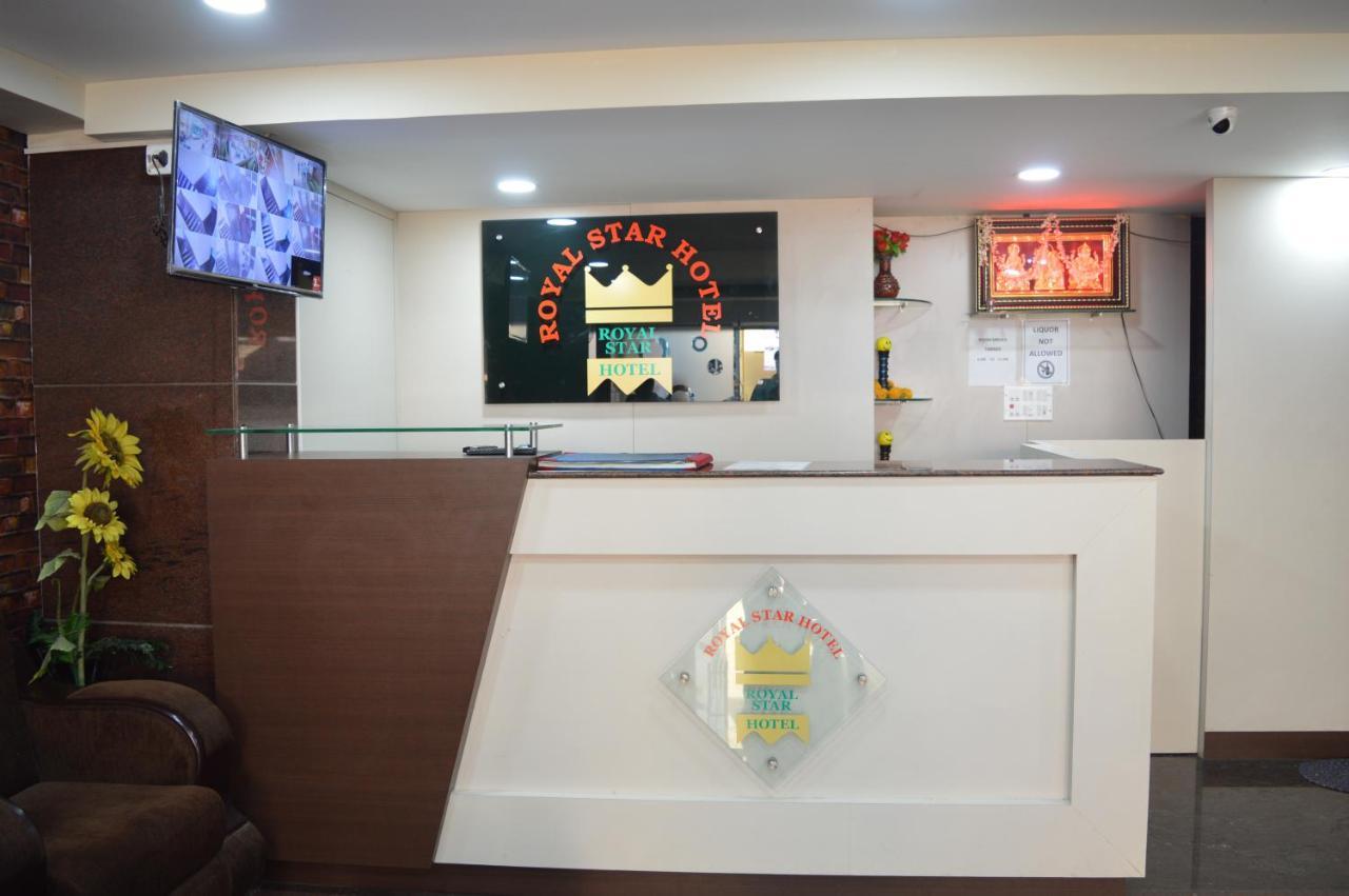 Royal Star Hotels Bangalore Esterno foto